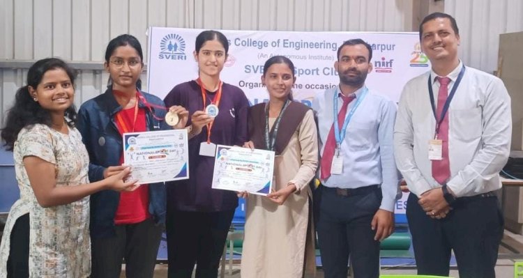 राष्ट्रीय क्रीडा दिना’निमित्त स्वेरीत बुद्धिबळ आणि बॅडमिंटन स्पर्धा संपन्न