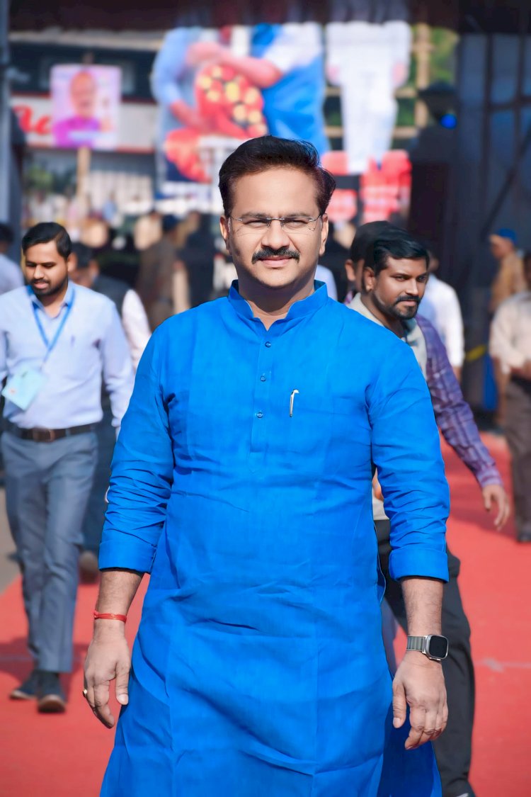 पंढरपूर नगरपालिकेच्या दिशेने अभिजीत पाटलांची विधानसभेत साखर पेरणीला सुरूवात
