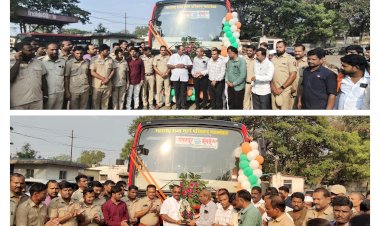 पंढरपूर एसटी बस आगारात पाच नवीन बस दाखल .  आमदार समाधान आवताडे यांच्या हस्ते नवीन बसचे लोकार्पण.