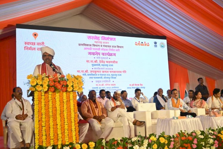 वारकऱ्यांच्या चरणसेवेच्या माध्यमातून भारताच्या युवा शक्तीचे दर्शन- मुख्यमंत्री देवेंद्र फडणवीस.